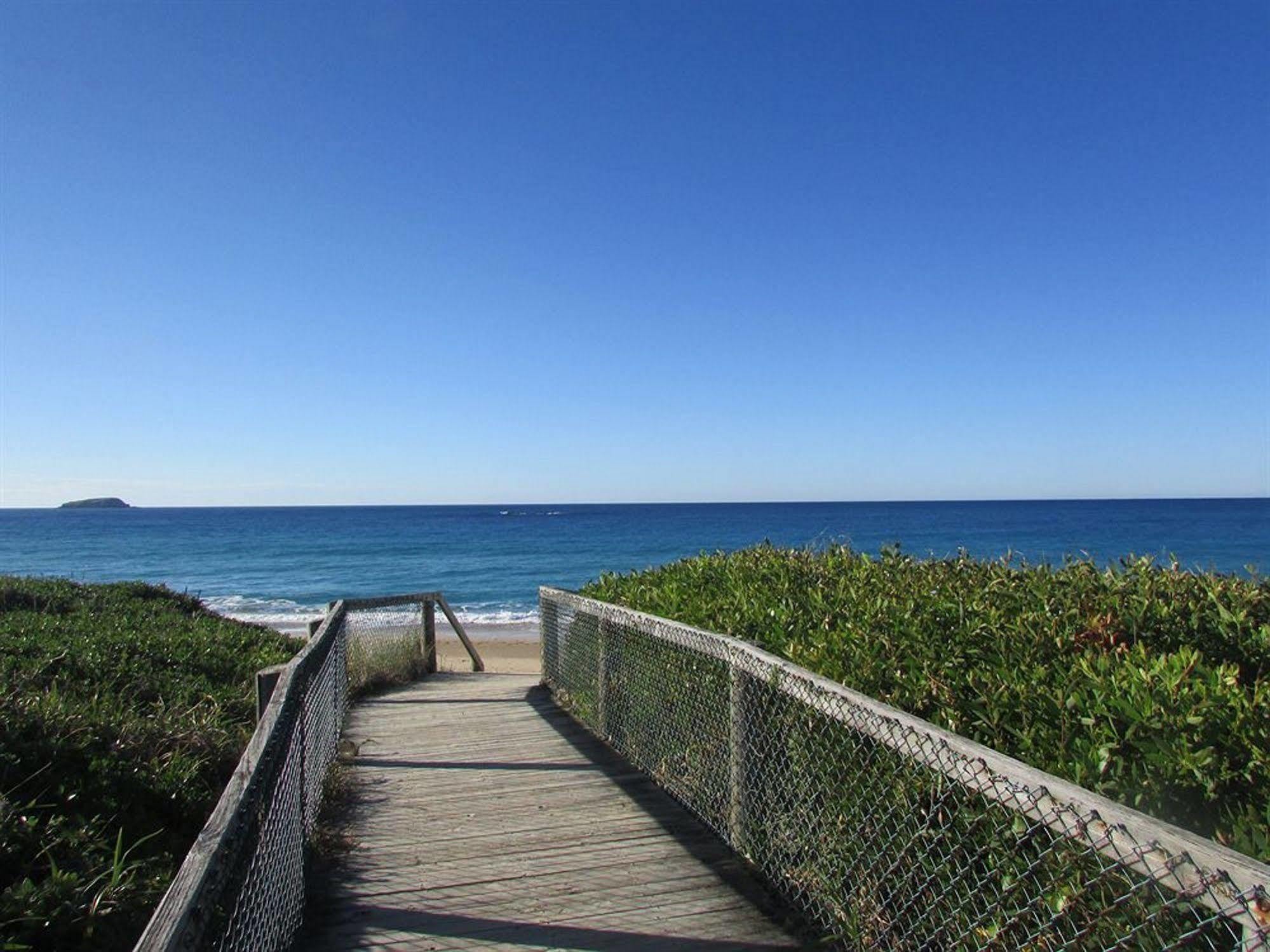 ספפייר ביץ' Aqualuna Beach Resort מראה חיצוני תמונה